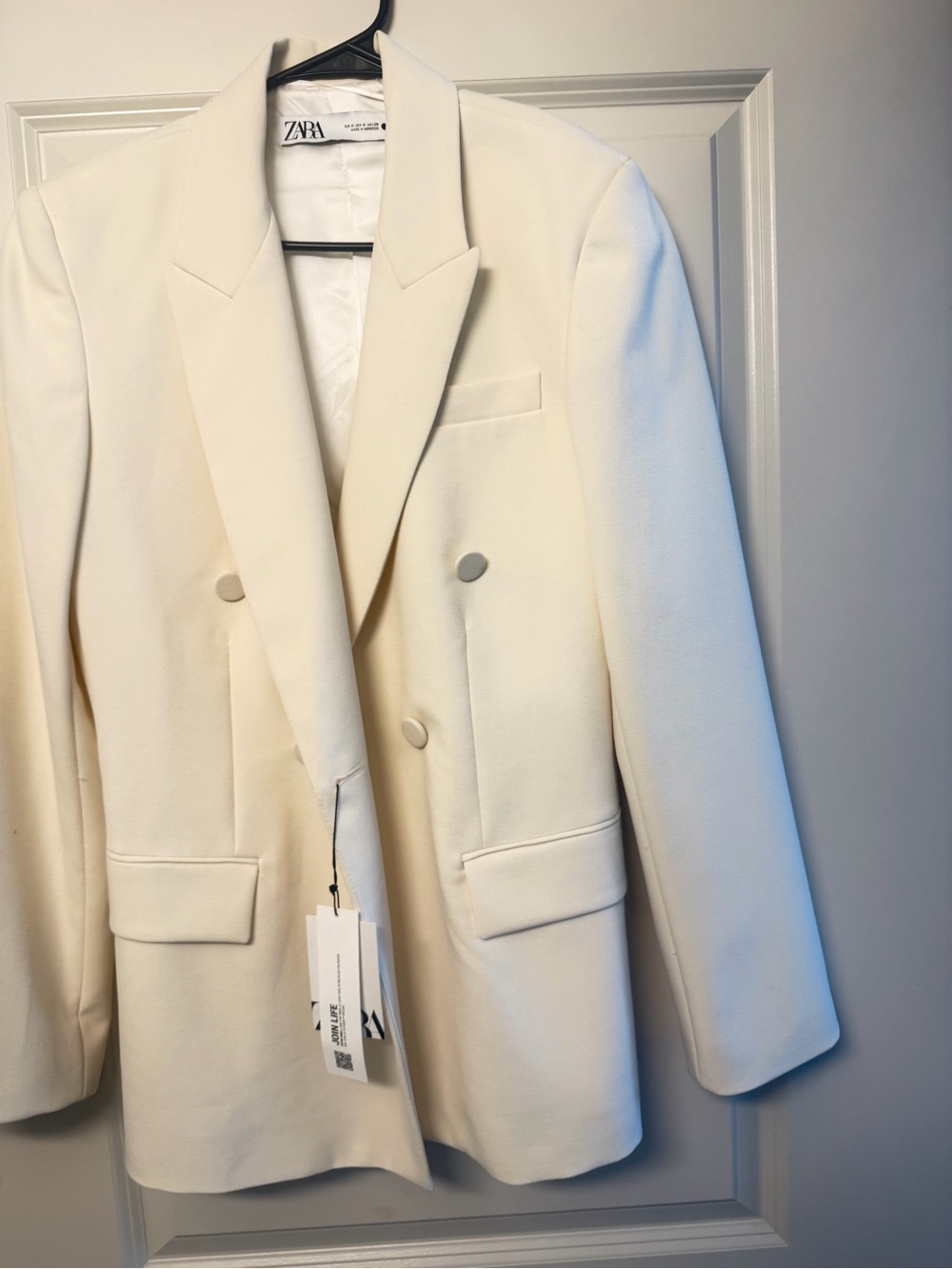 Zara Cream Double-Breasted Blazer